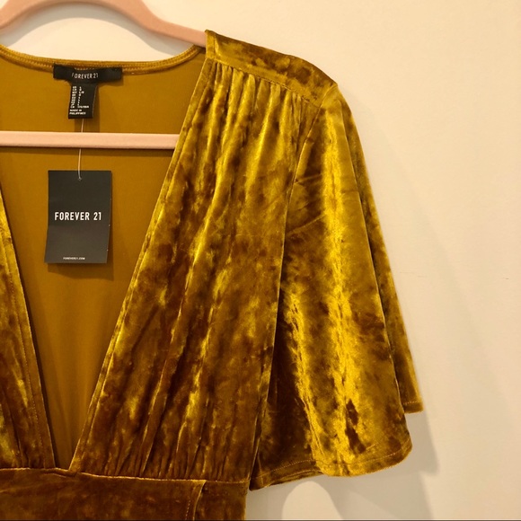 Forever 21 Dresses & Skirts - Forever 21 Gold Velvet Plunge Neckline Dress sz L